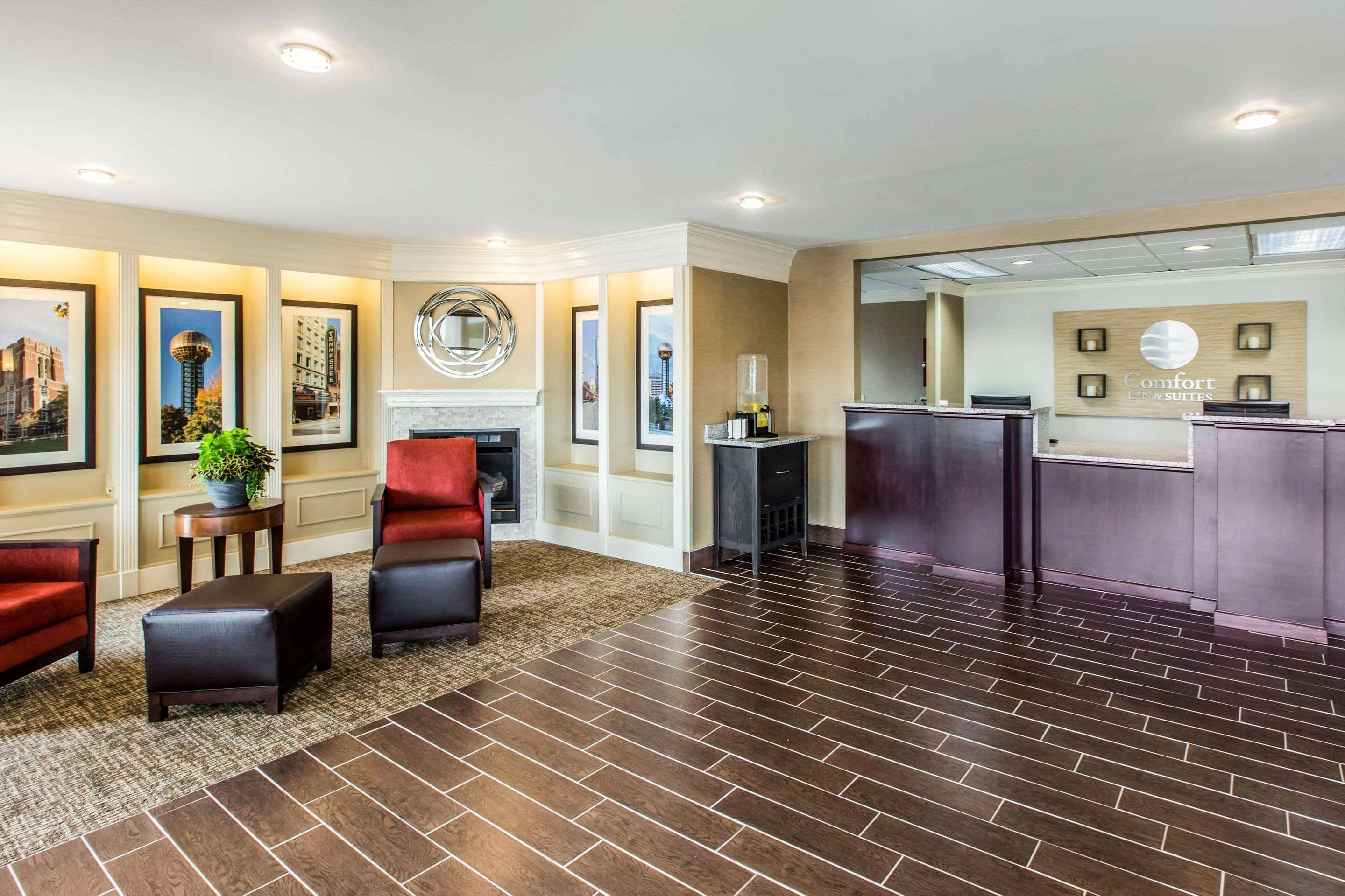 Comfort Inn & Suites Knoxville West Экстерьер фото