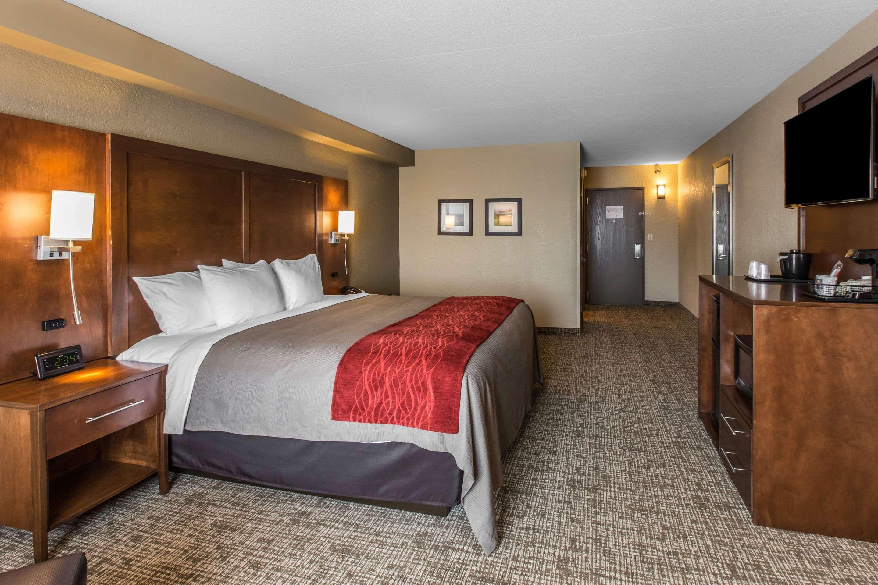 Comfort Inn & Suites Knoxville West Экстерьер фото